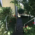 Veronika Apartman *